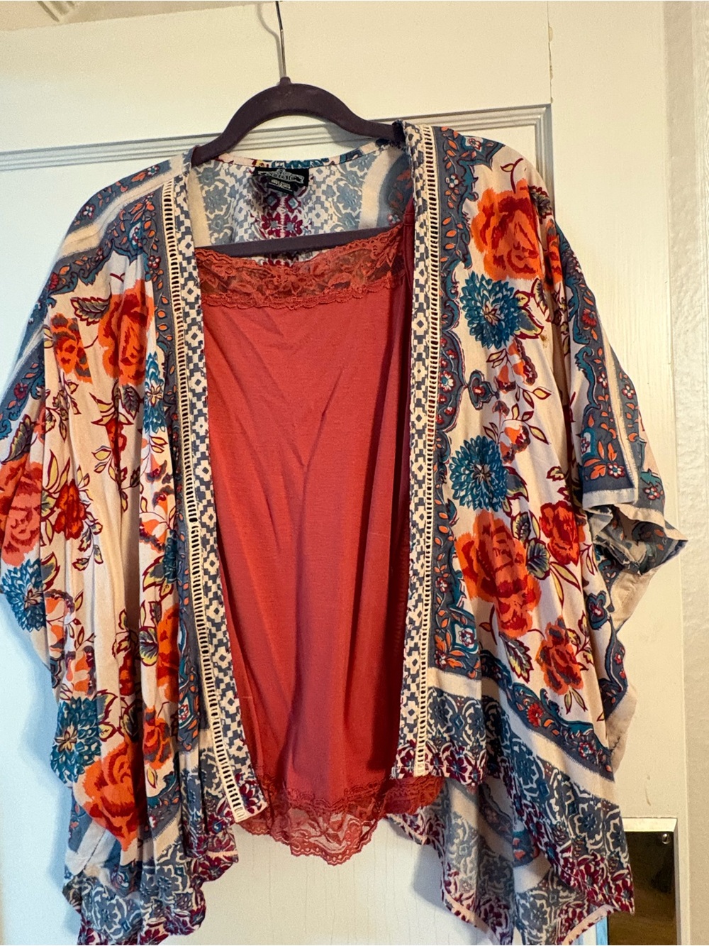 Angie Floral Kimono with Lace Cami - Rust, Teal & Cream